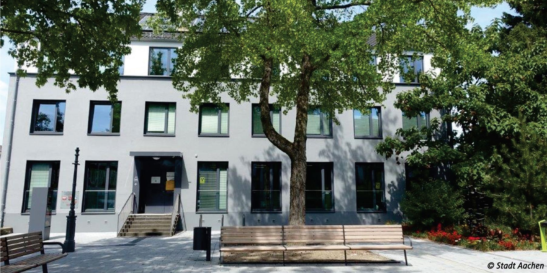 Briefwahlszelle im Bezirksamt